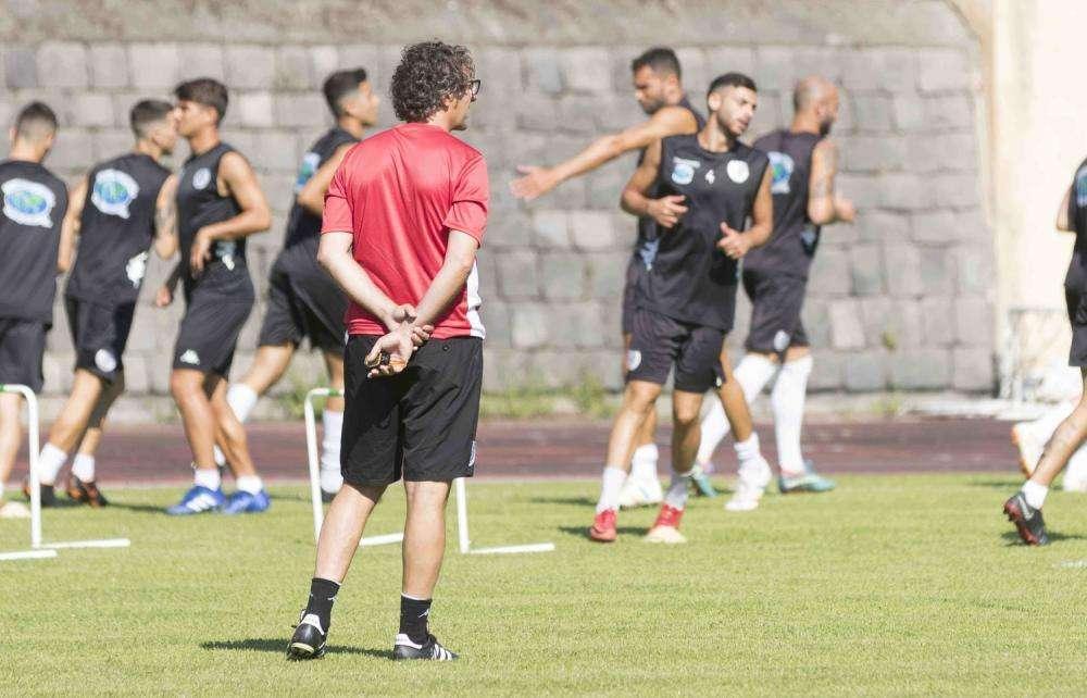 Sicula Leonzio, peggior avvio dal ritorno in C. E il club sceglie il silenzio