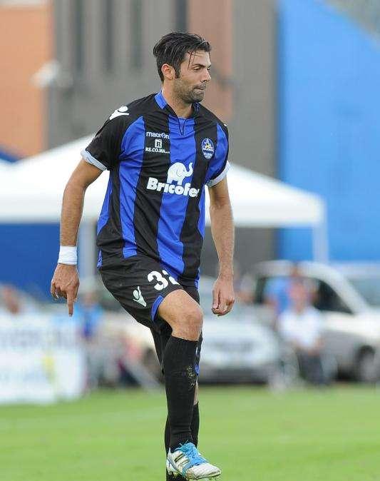 Latina, un tuo difensore piace a due club di Lega Pro