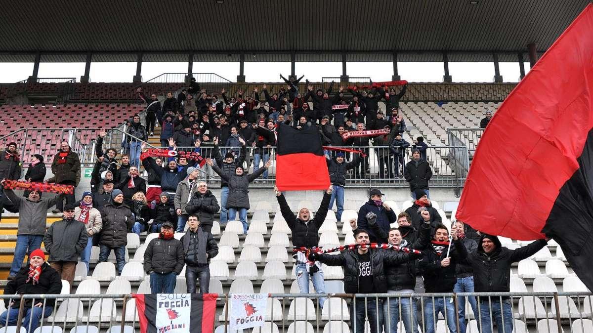 Foggia, caccia allo stadio per il match col Lumezzane