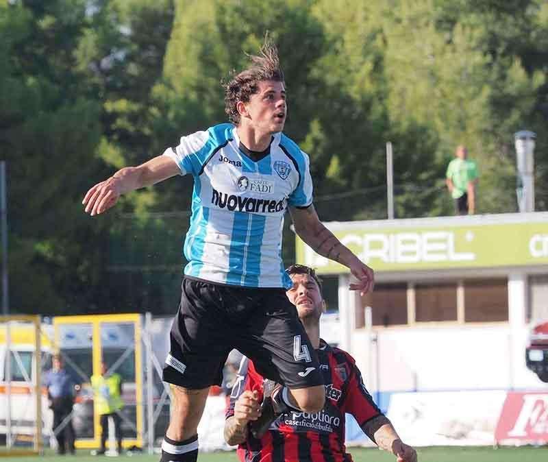 V. Francavilla, risoluzione per il centrocampista Pastore