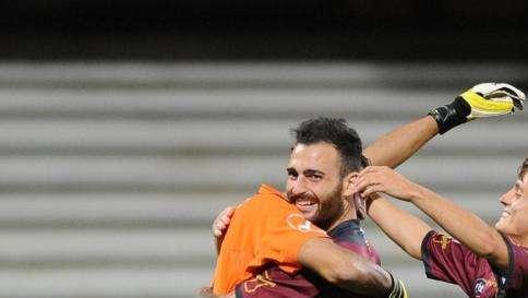 Lecce, piace un difensore della Carrarese