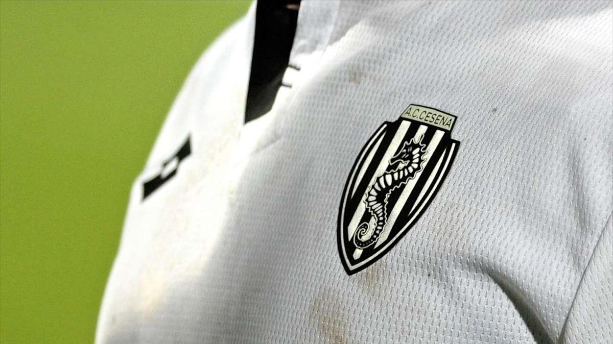 NOTIZIA TC - Cesena, Campagna firma il primo contratto da professionista