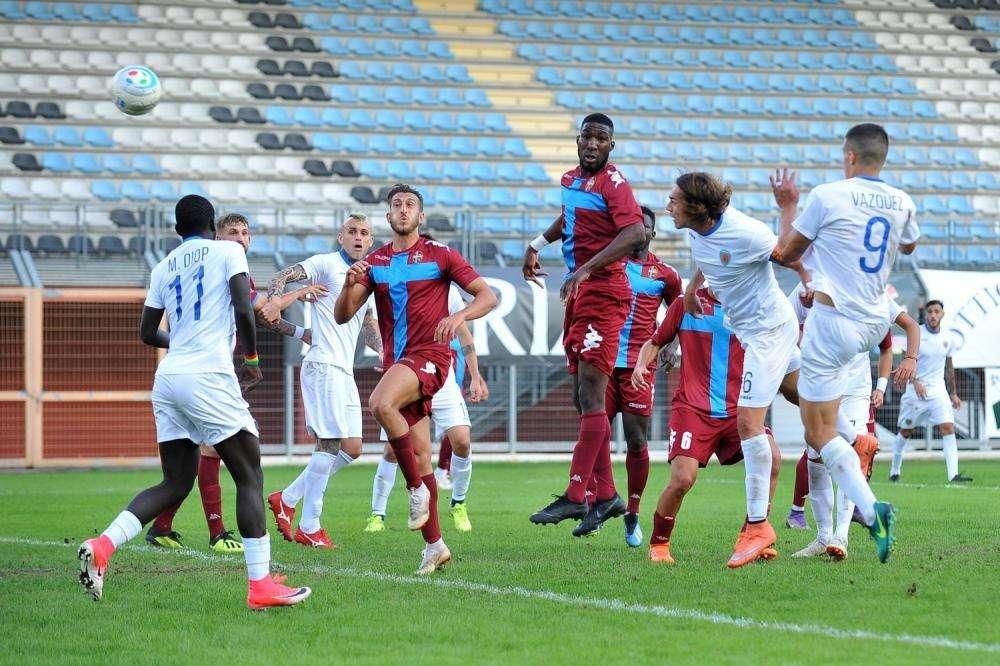 Siracusa, Turati: "Pronto a restare, aspetto la società"