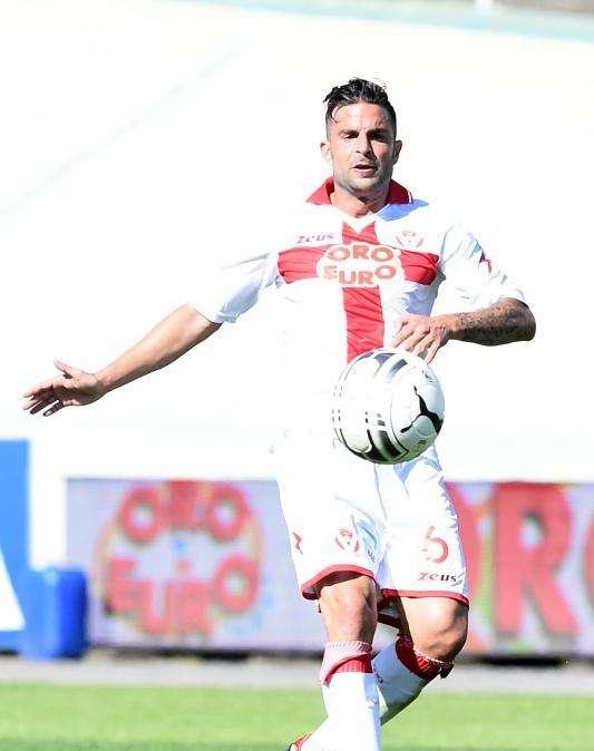 Casertana, colpaccio in mediana