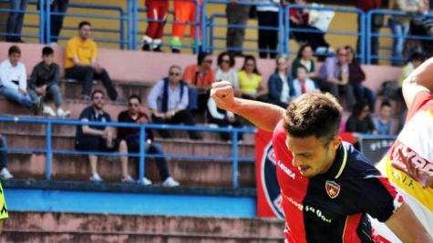 Cosenza, un tuo difensore piace in cadetteria