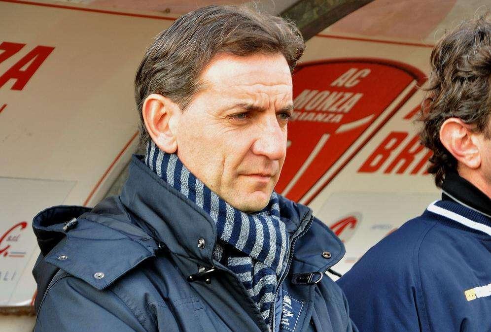 Reggiana, prove di rinnovo per mister Mangone