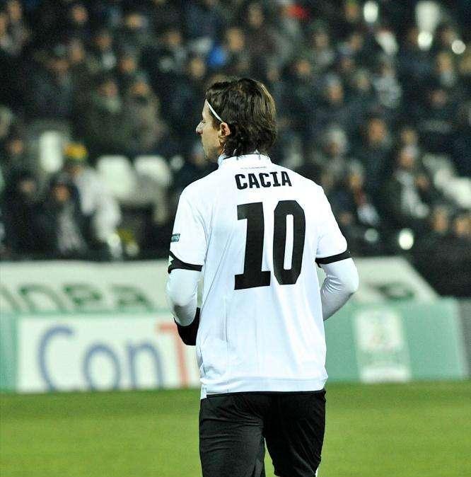 Triestina, non si sogna solo Saraniti: piace anche Cacia