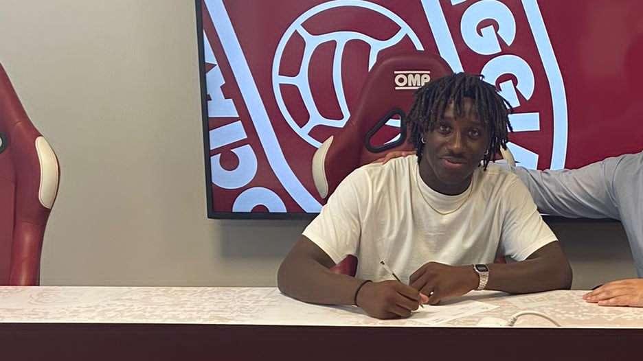 Catania, la Reggiana prende tempo per Varela Djamanca