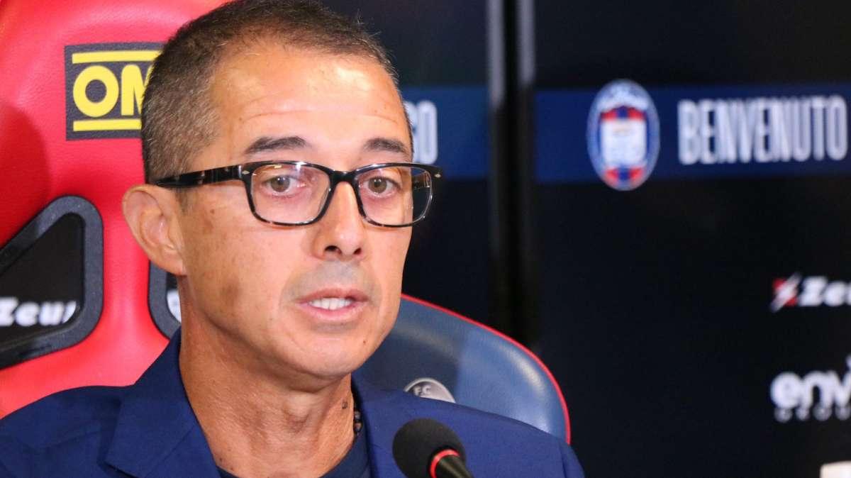 Crotone, Longo: "Vorrei uno Scida più pieno. Meritiamo supporto diverso"