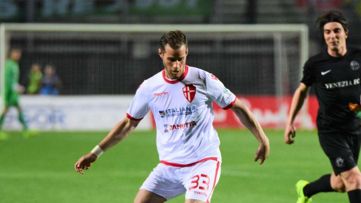 NOTIZIA TC - Pergolettese, piace Caio De Cenco della Feralpisalò