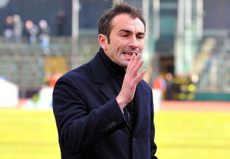 1^ Divisione, Dionigi non stecca la prima