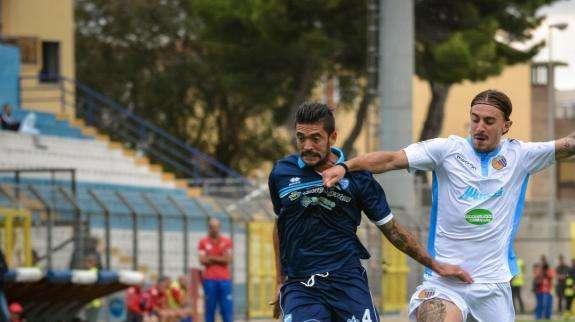 Catania, un terzino può tornare in cadetteria