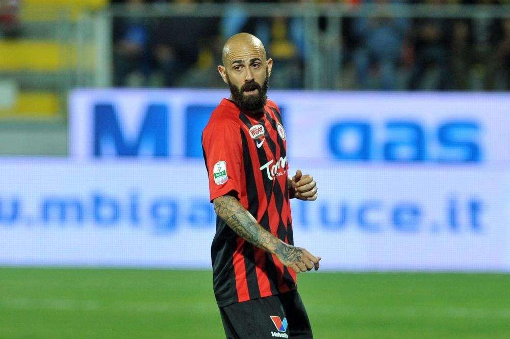 TC - Reggina, in attacco continua il pressing per Mazzeo
