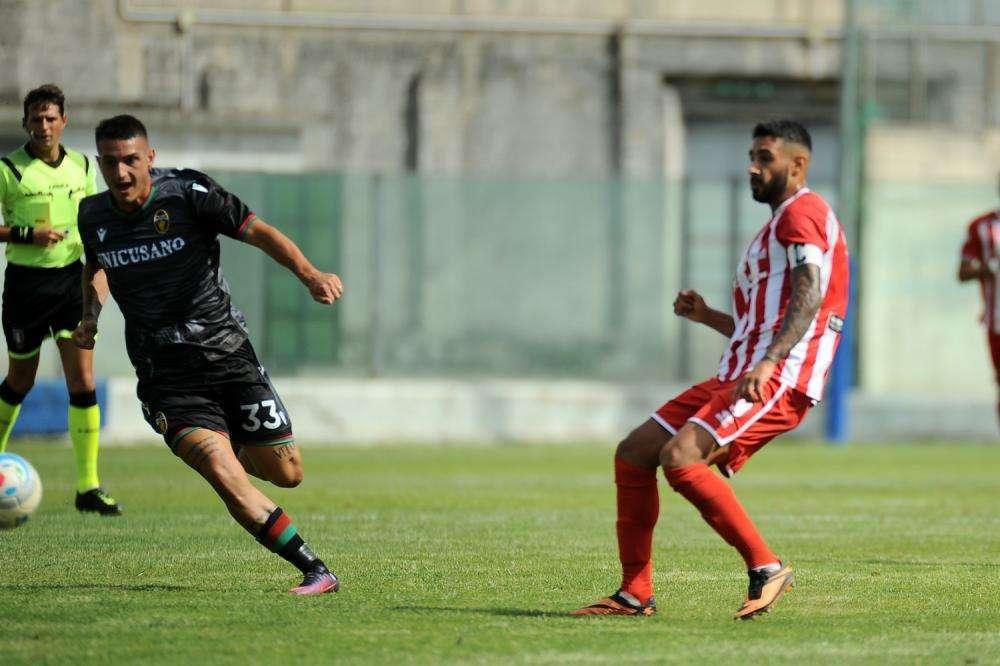 NOTIZIA TC - Cavese, per l'attacco idea Vivacqua del Rende