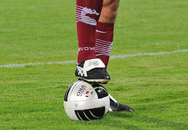 Salernitana, Legittimo fa lo stakanovista