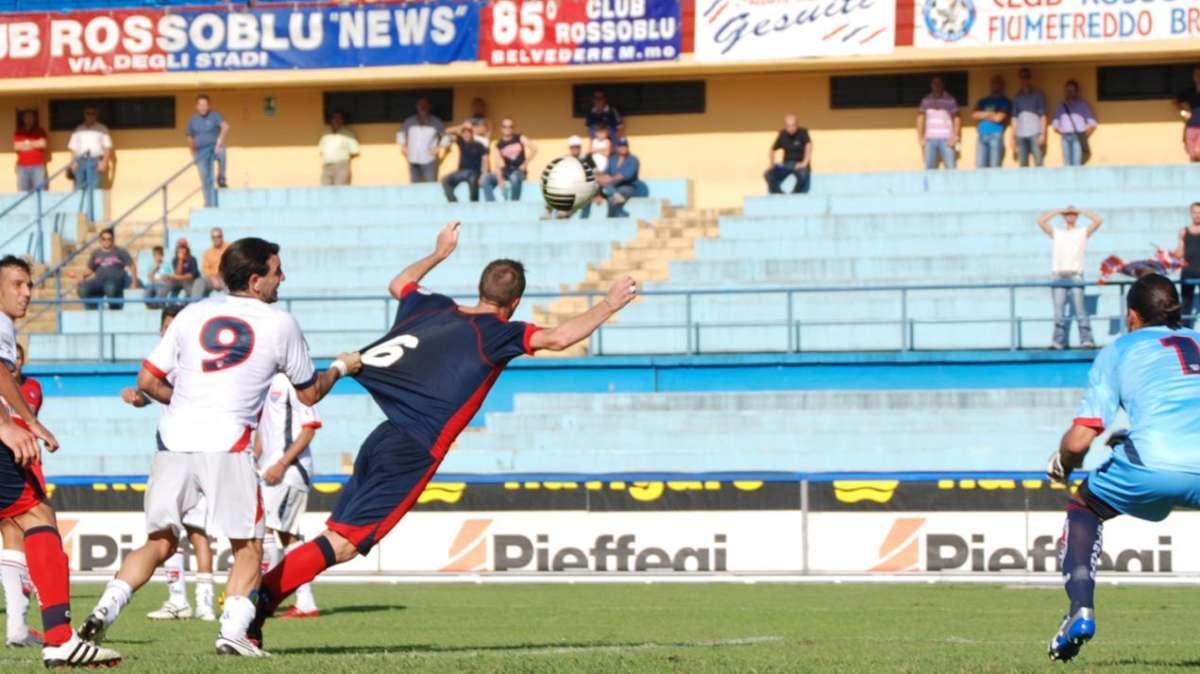 Taranto, pista estera per Ferraro
