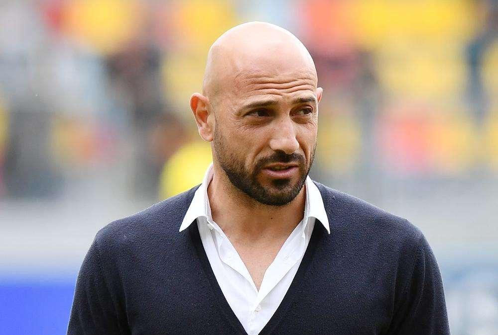 Viterbese, il club aspetta le dimissioni di Calabro: il comunicato