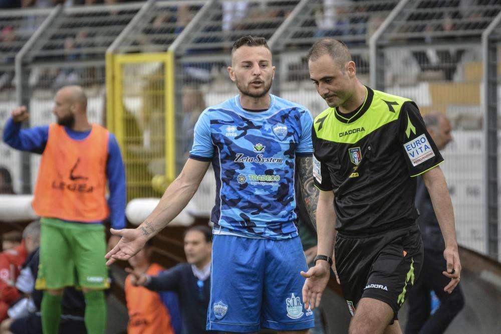NOTIZIA TC - Catanzaro, offerto biennale a Tomi