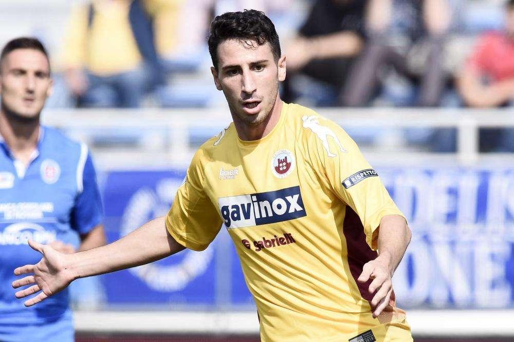UFFICIALE Cosenza, arriva Camigliano in prestito dal Cittadella