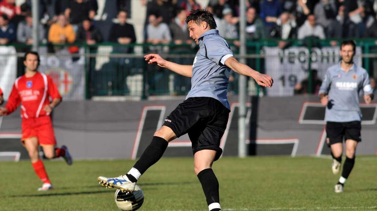 LIVE MILANO - Frosinone, piace un difensore di B