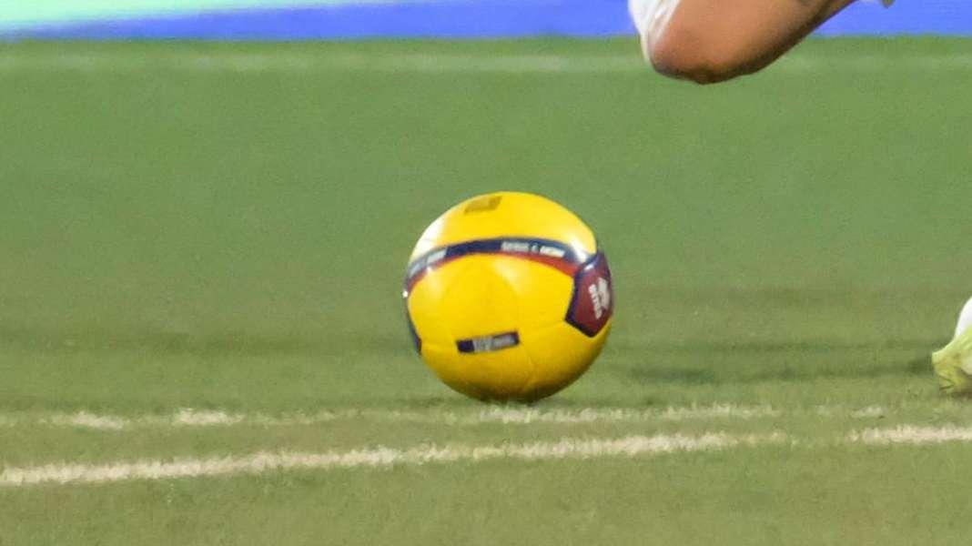 Il Pescara cala il tris e aggancia la Torres che va ko. Il Pineto ribalta il Milan