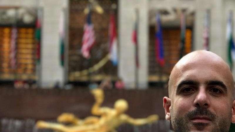 IL CALCIO ALL'EPOCA DEI FALLIMENTI. DA AREZZO A MATERA, STORIE DI ORDINARIA IRRAZIONALITÀ. CATANIA E SAMB, DECIDETEVI. UN RETROSCENA SULL'AKRAGAS, UN PIZZICO DI UMANITÀ A PONTEDERA