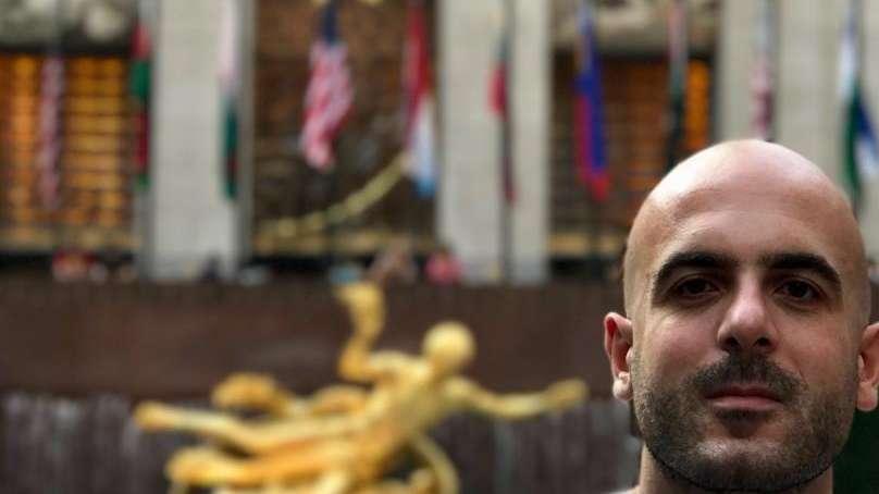 GRAN FINALE TRA RABBIA E PAROLE TROPPO FORTI. QUEGLI SGAMBETTI RECIPROCI TRA B E C, UN CONTROSENSO DI FONDO. OLBIA-CAGLIARI, SECONDE SQUADRE ANTE LITTERAM. LIVORNO, LA RIVOLUZIONE È NECESSARIA?