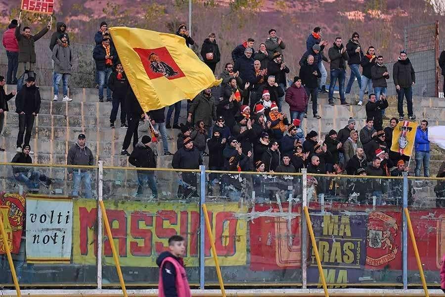 TC - Catanzaro, occhi sul difensore Andrea Tiritiello