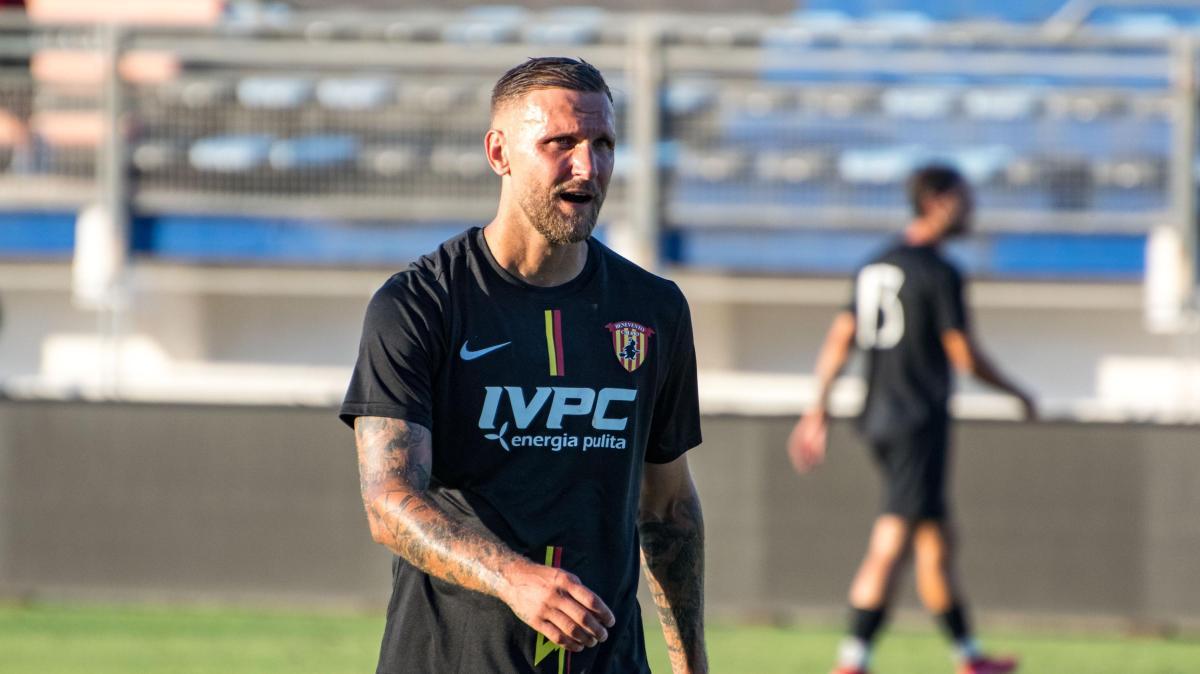 Catania, sondaggio per Scognamillo: il Benevento non apre alla cessione