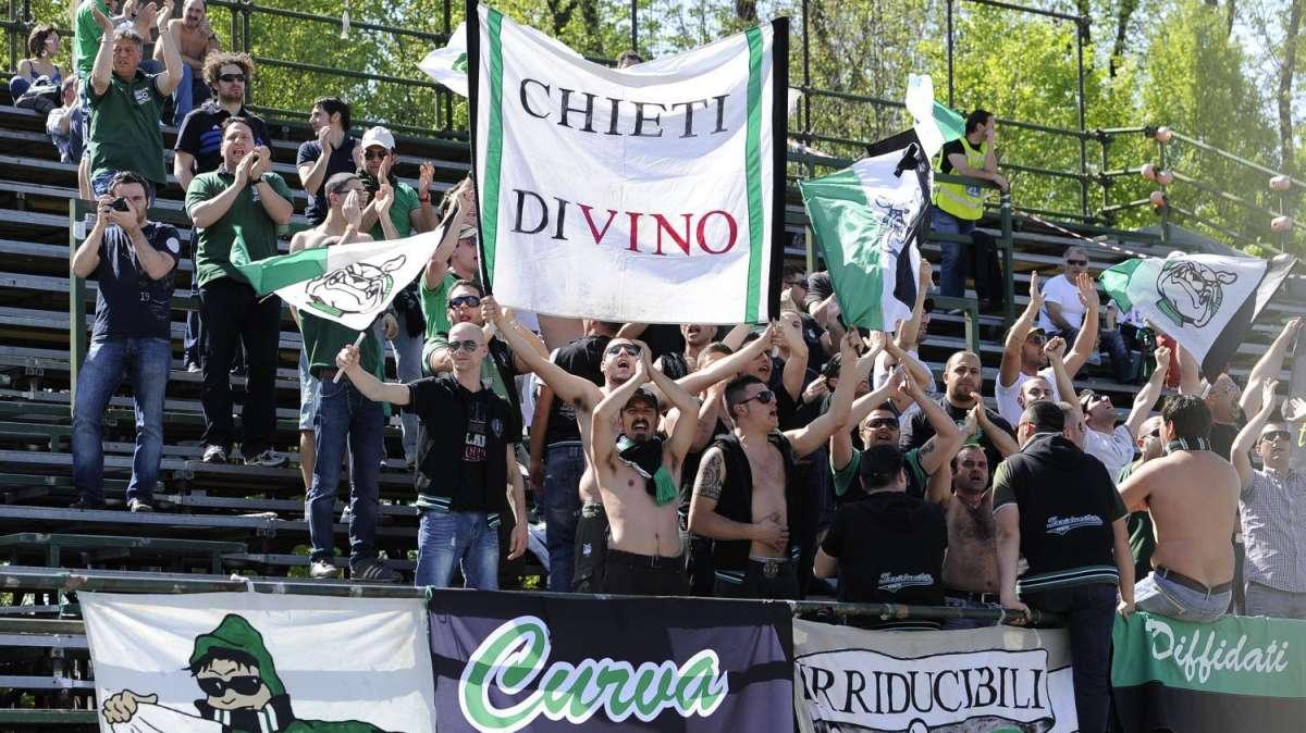 2^ Divisione: il Chieti sorride, il Teramo no. Pari e patta nel derby d'Abruzzo