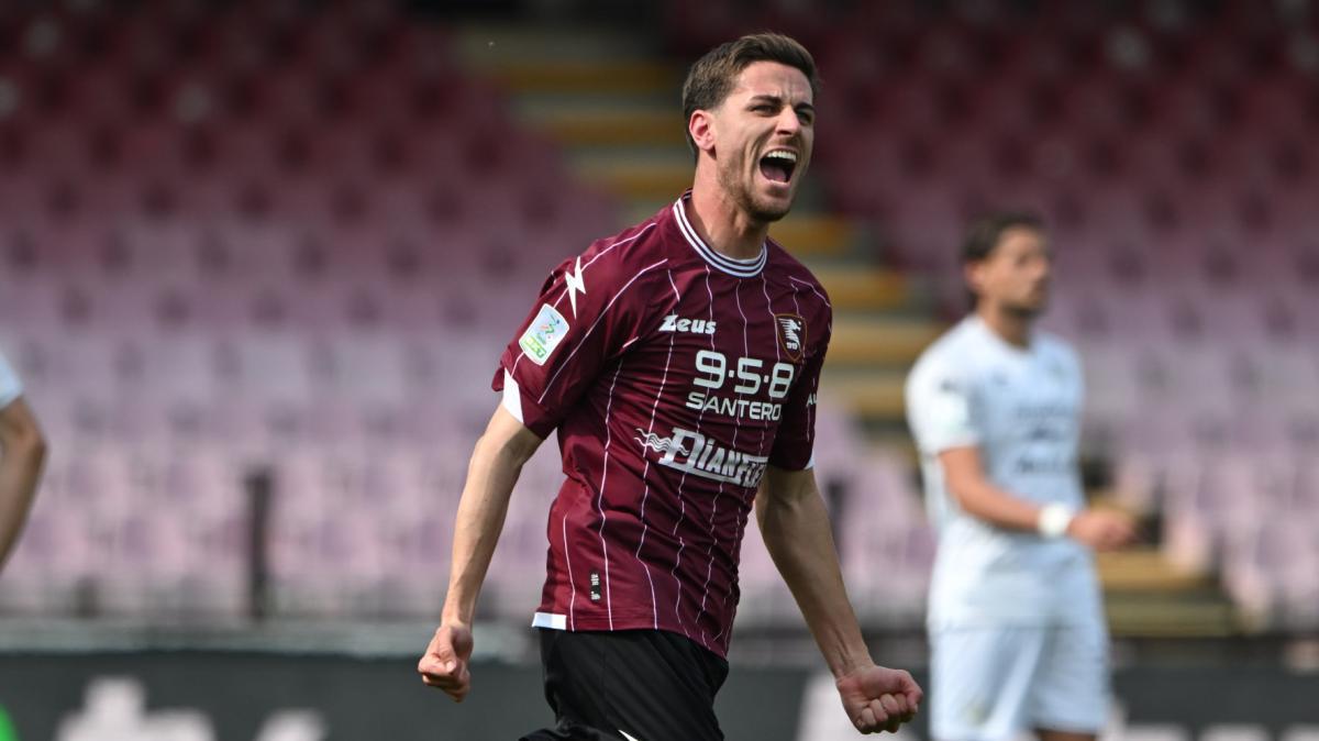 Salernitana, il rientrante Ghiglione pronto a salutare: piace all'Entella