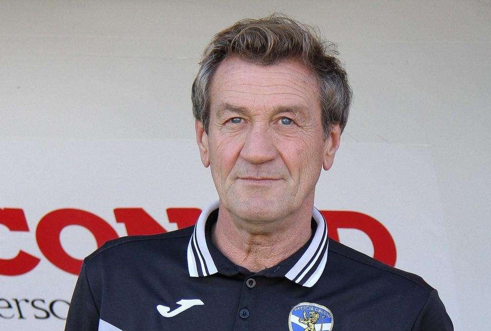 Carrarese, l'ex mister Iaconi esonerato in B