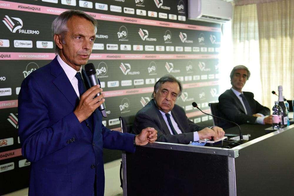 Ad Palermo: "Nessun interesse per Pecchia, non c'è nulla di vero"