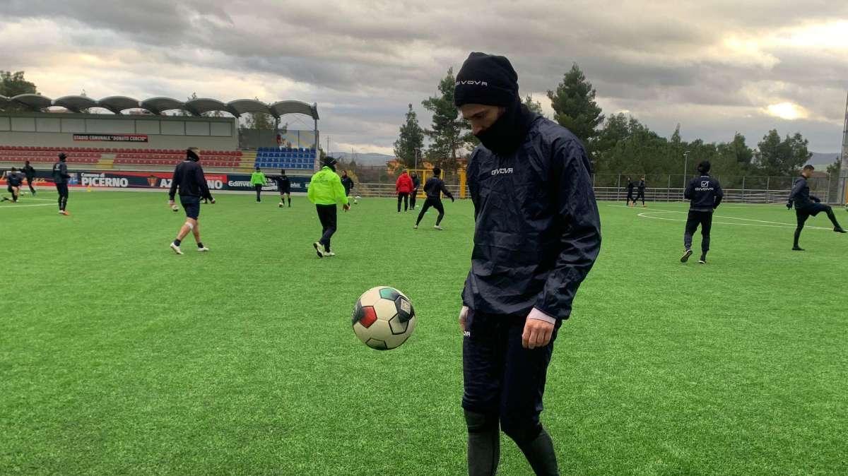 AZ Picerno - Benevento, Bernardotto e Perlingieri dal 1'. Le formazioni ufficiali