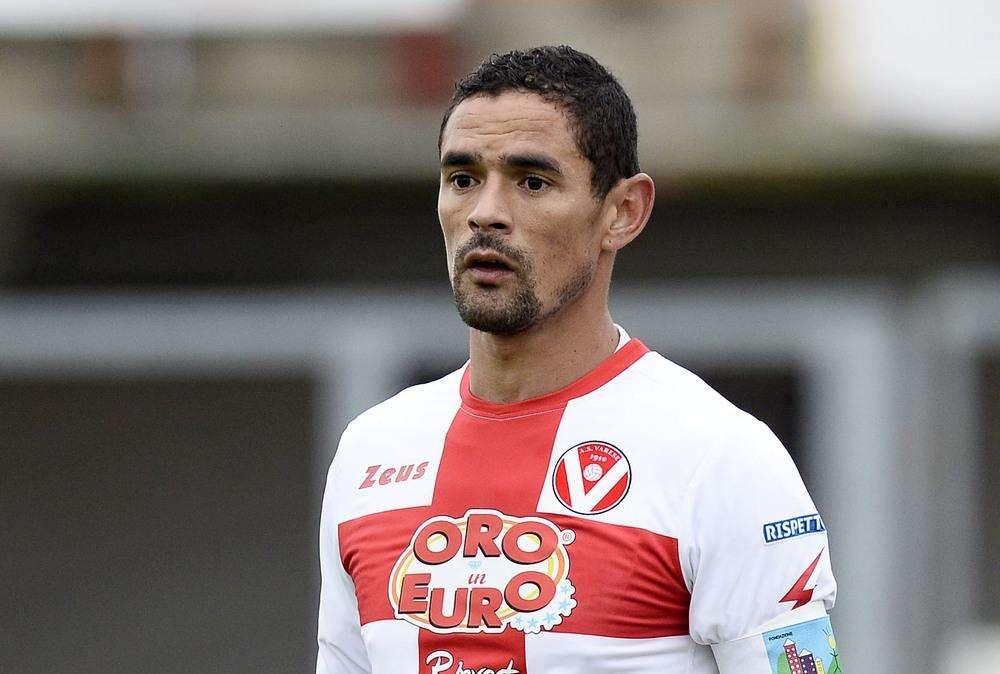 Lecce, frenata per Neto Pereira