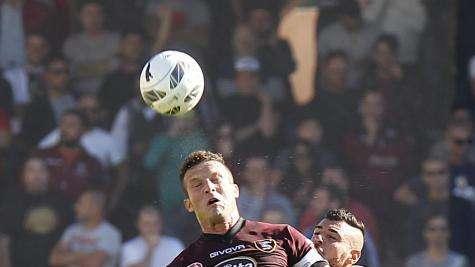 Foggia, stretta finale per il difensore centrale