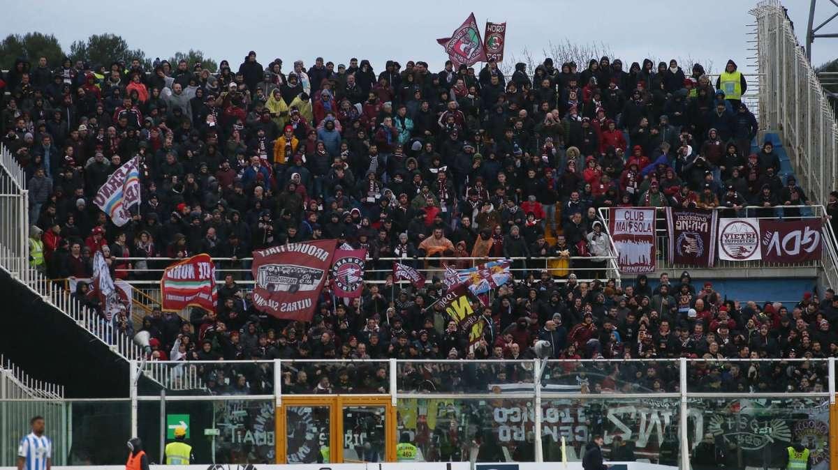 Pescara, Chiarella deve operarsi alla spalla: previsto un lungo stop