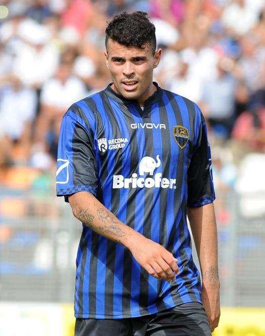 Como, nel mirino un attaccante del Milan