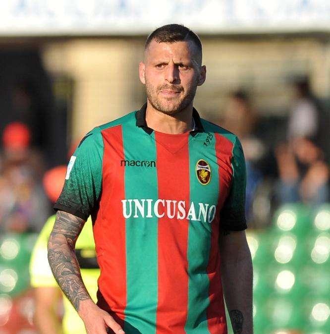 Ds Salernitana: "Richieste per Altobelli ma non andrà al Bari"