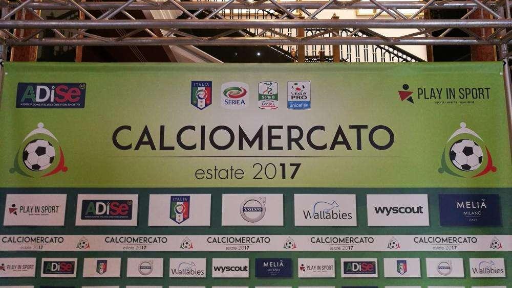 NOTIZIA TC Reggina, duello con l'Arezzo per Van Brussel