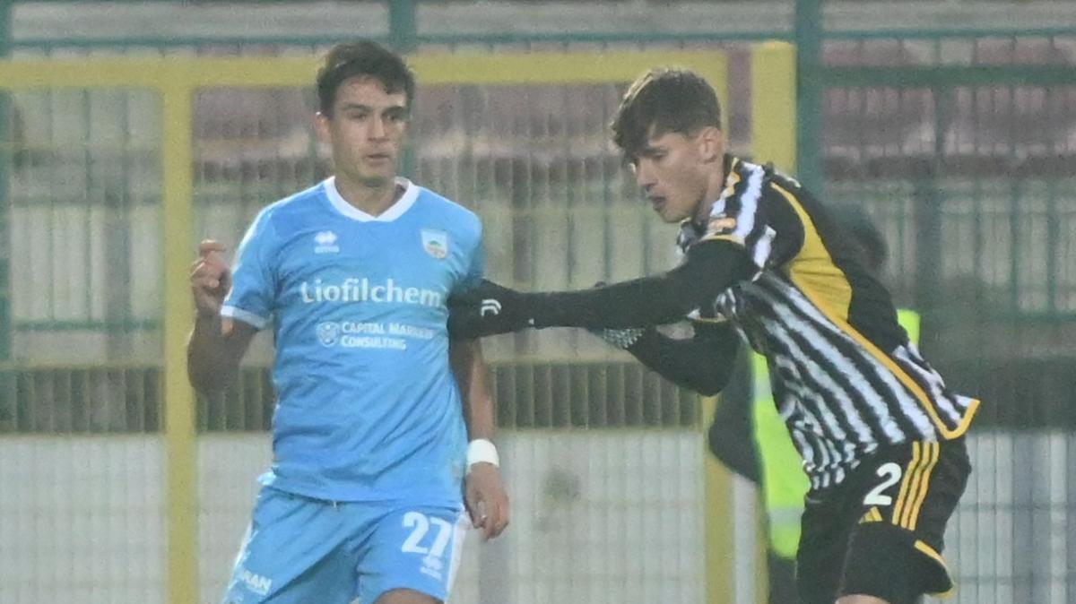 Pineto, l'esterno destro Baggi in scadenza: la Serie C fiuta l'affare
