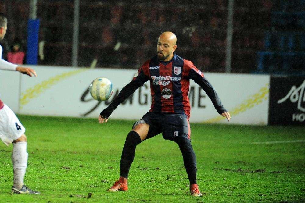 NOTIZIA TC - Vibonese, su Fabio Tito gli occhi di Potenza e Teramo