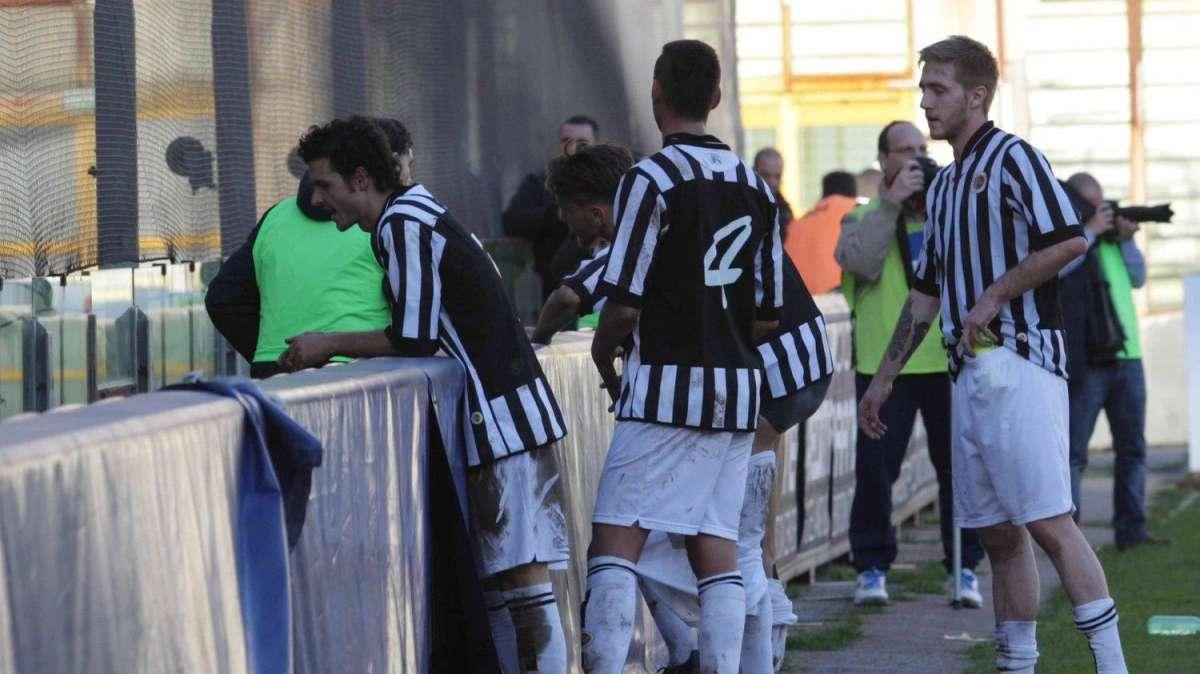 Ascoli, Lovato lavora a un colpo per gennaio