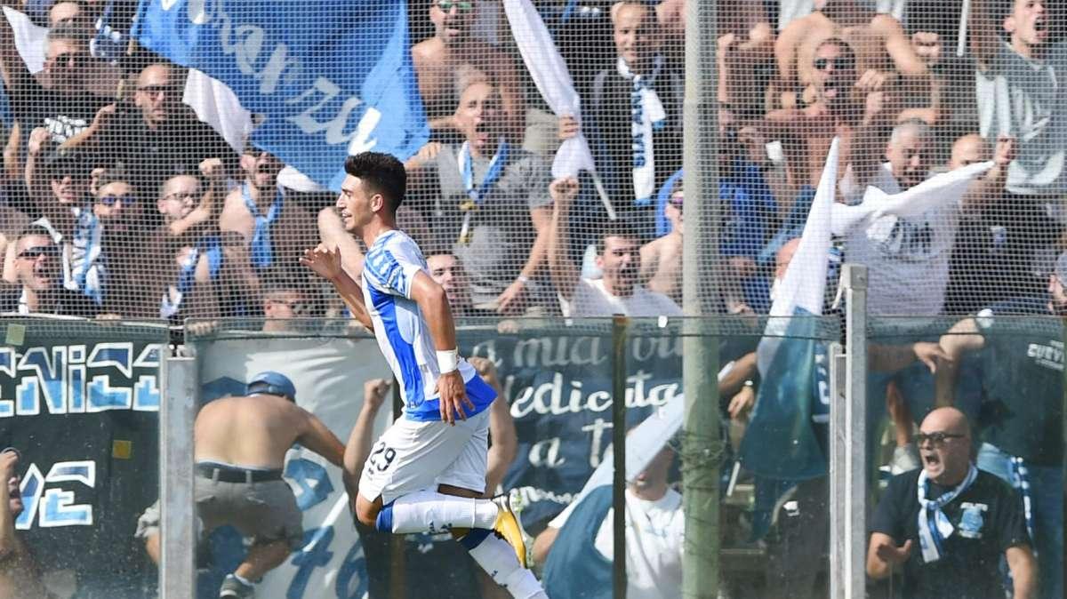 Pescara, vicino l'innesto di Floriani Mussolini dalla Lazio