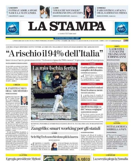 La Stampa - ed Novara: "Azzurro stinto"
