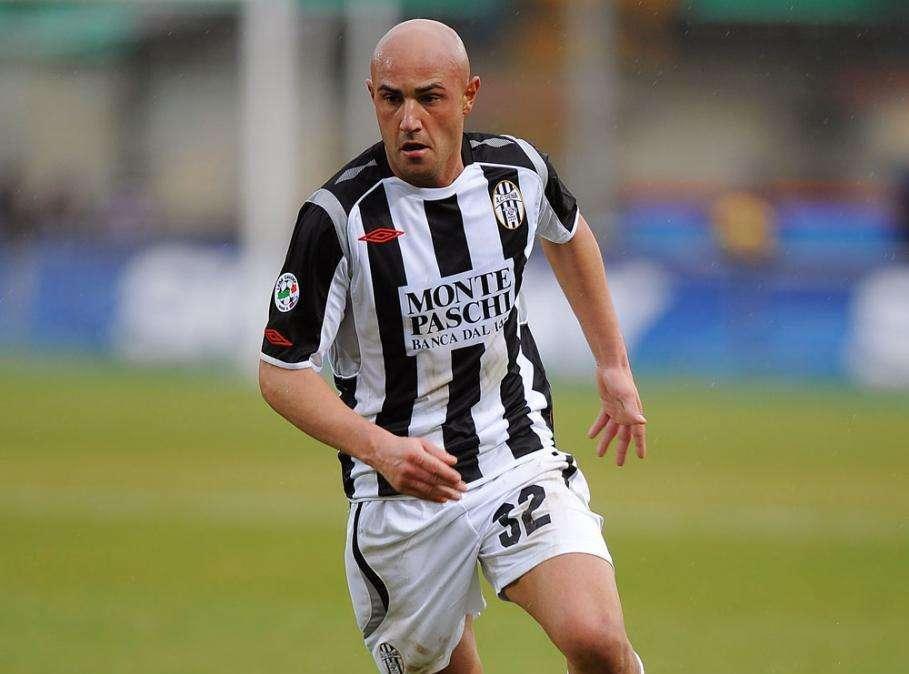 Carrarese, Maccarone: "A Siena gli anni migliori della carriera"