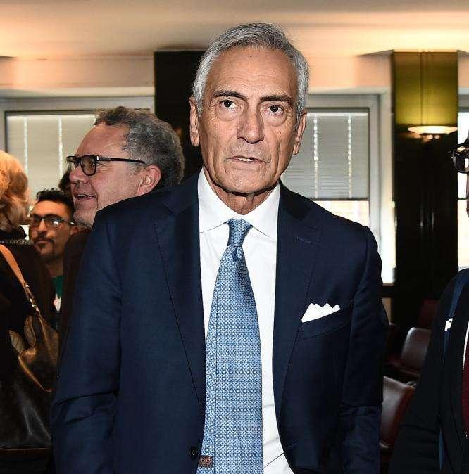 Gravina: "Stipendi non pagati per due bimestri significheranno esclusione"