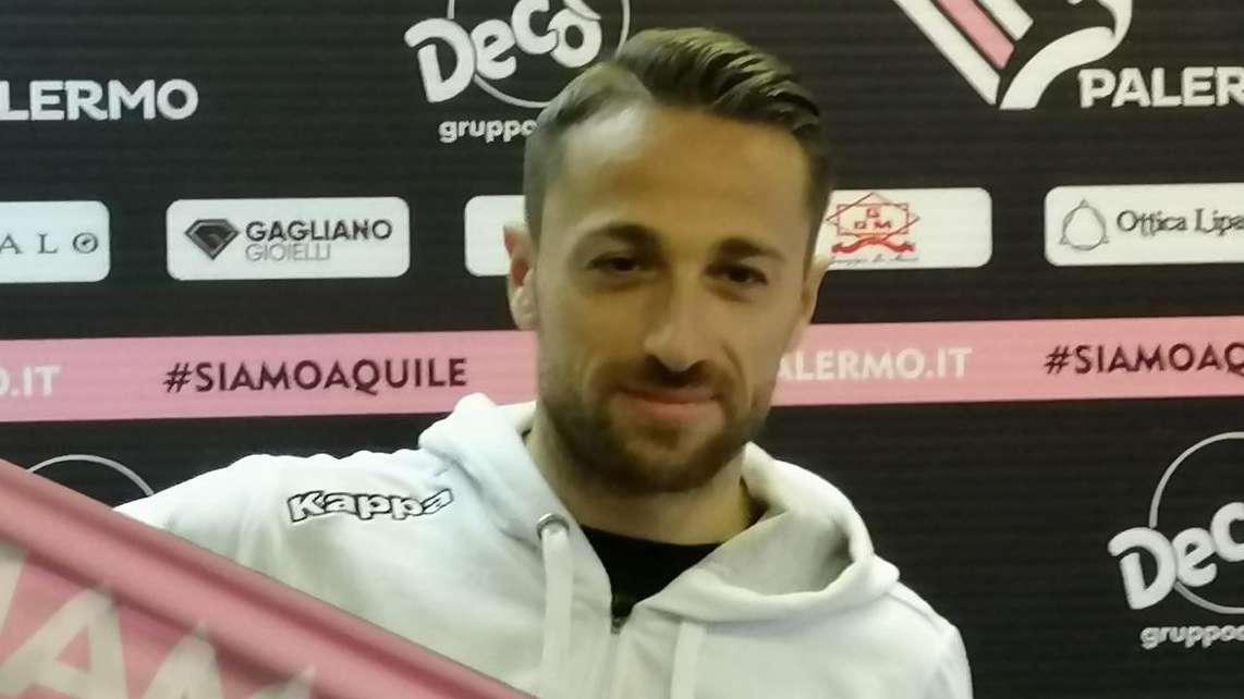 Palermo-Teramo, 2-0 il parziale: rigore Floriano e rovesciata Luperini