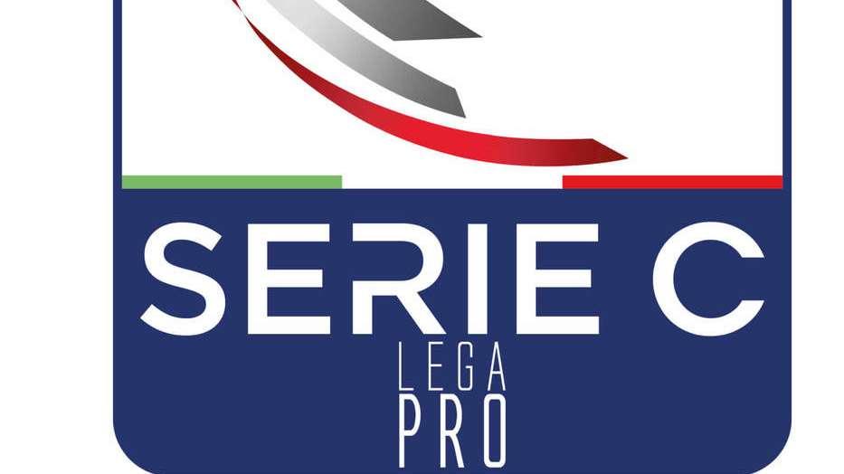 Monopoli-Giugliano, vincere per ripartire: le probabili formazioni