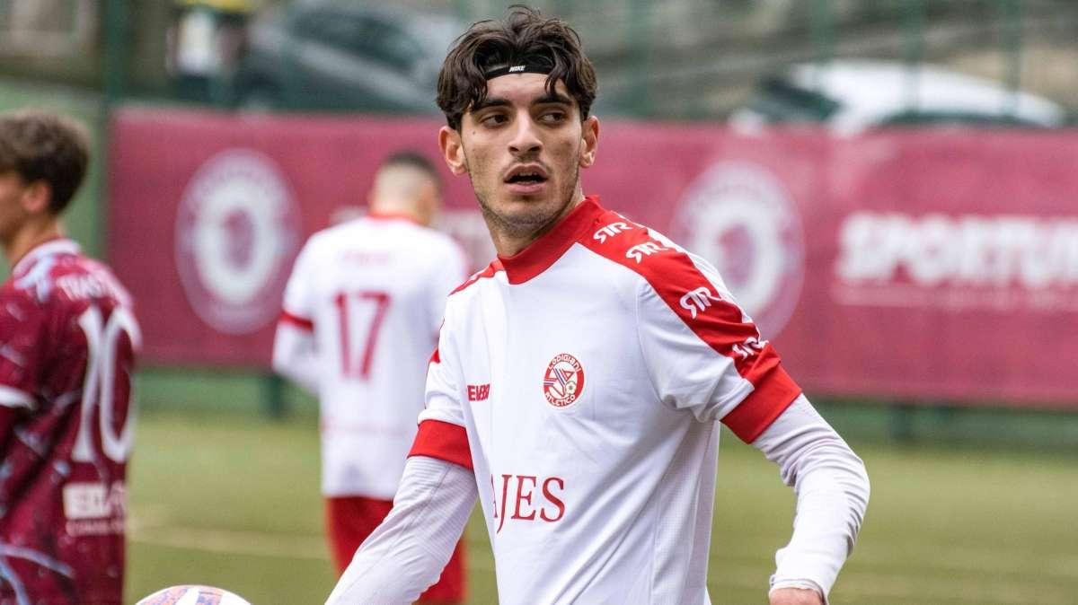 Arezzo, vicino l'arrivo del centrocampista Perrotta dall'Atletico Lodigiani